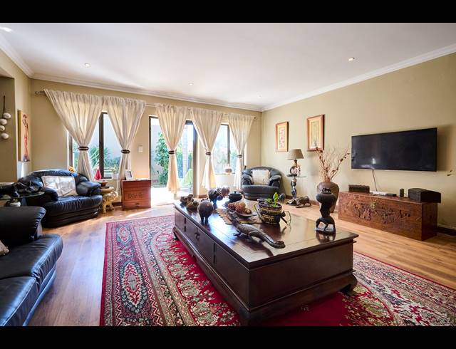 3 BEDROOM HOUSE FOR SALE IN BARBEQUE DOWNS